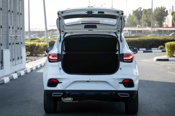 2023 MG ZS 1.3 TROPHY - White inside Beige