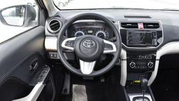 2023 Toyota Rush 1.5 G - White inside Black