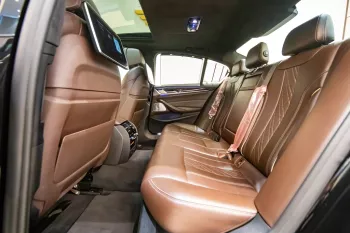 2018 BMW 540I M PACKAGE GCC SPECIFICATIONS