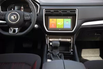 2023 MG RX8 4x4 2.0 STANDARD - Silver inside Black