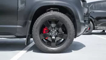 2023 LAND ROVER DEFENDER 90 SE 2.0L V4 BLACK COLOR