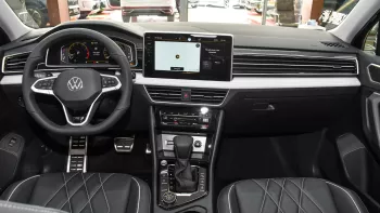 2023 VOLKSWAGEN TIGUAN R380 TSI 4MOTION 2.0L V4 BLACK COLOR EXPORT PRICE