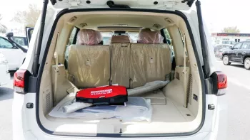 Toyota Land Cruiser 2025 LC300 Petrol White Color
