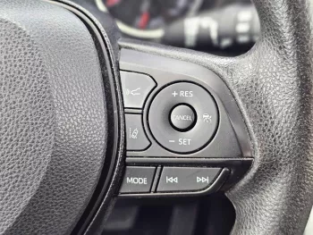 TOYOTA RAV4 XLE FULL OPTION V4 2.5L AWD 2019 MODEL YEAR
