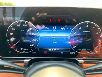 Mercedes-Benz S Class S580 V8 2022 Model Year