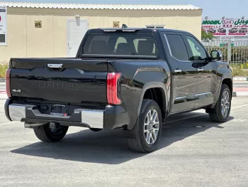 Toyota Tundra V6 Crewmax Limited Turbo 2024 Model Year