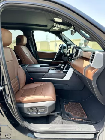 Toyota Tundra V6 Crewmax Limited Turbo 2024 Model Year