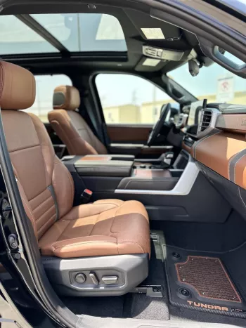 Toyota Tundra V6 Crewmax Limited Turbo 2024 Model Year