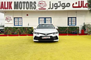 Toyota Camry 2021 Model Year GCC Specs White Color Exterior