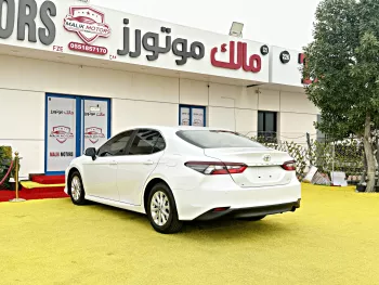 Toyota Camry 2021 Model Year GCC Specs White Color Exterior