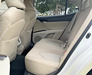 Toyota Camry 2021 Model Year GCC Specs White Color Exterior
