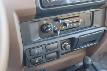 Toyota Land Cruiser Hardtop 4.0L 2022 Model Year