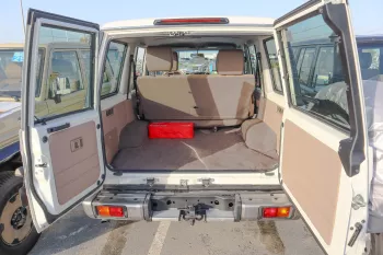Toyota Land Cruiser Hardtop 4.0L 2022 Model Year