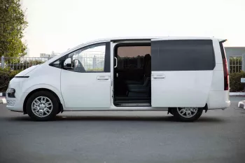 Hyundai Staria 2023 Model Year 11STR 3.5 - White inside Black