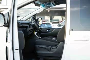 Hyundai Staria 2023 Model Year 11STR 3.5 - White inside Black