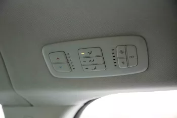 Hyundai Staria 2023 Model Year 11STR 3.5 - White inside Black