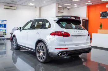 Porsche Cayenne Turbo s 4.8L Petrol 2015 Model Year
