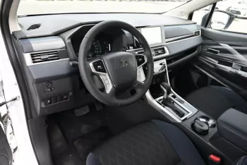 MITSUBISHI XPANDER CROSS 2024 MODEL YEAR 1.5L WHITE COLOR