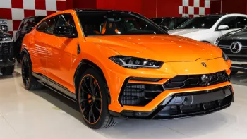 LAMBORGHINI URUS 2021 ORANGE COLOR  FULL OPTION 