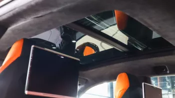LAMBORGHINI URUS 2021 ORANGE COLOR  FULL OPTION 