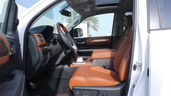 toyota tundra 2021 v8