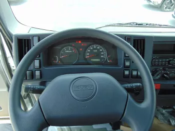 ISUZU NPR AWD 4.6L DIESEL 2026 MODEL YEAR 5-Speed