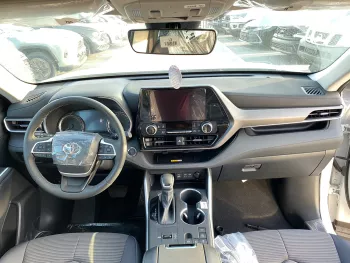 TOYOTA HIGHLANDER 2.5L HYBRID AWD 2023 MODEL YEAR WHITE COLOR
