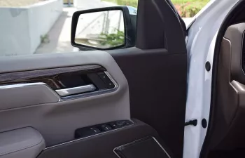 GMC SIERRA 5.3L PETROL V8 2024 MODEL YEAR