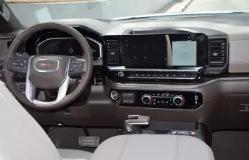 GMC SIERRA 5.3L PETROL V8 2024 MODEL YEAR