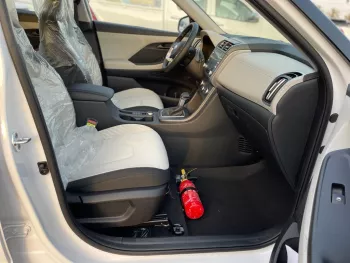 HYUNDAI CRETA 1.5L FULL OPTION 2023 MODEL YEAR WHITE COLOR