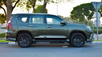 Lexus GX460 2022 V6 4WD