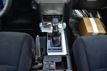 2022 TOYOTA PRADO TXL 2.8L DIESEL AT