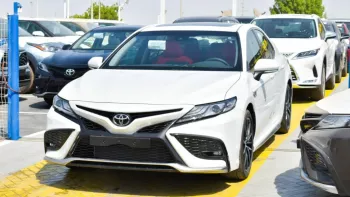 Toyota CAMRY SE V6 2022