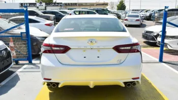 Toyota CAMRY SE V6 2022