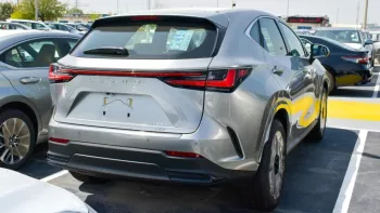 Lexus NX 350 HYBRID 2022 V4