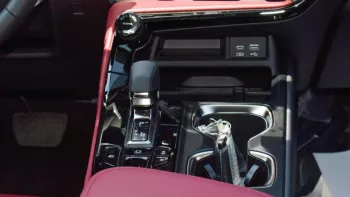 Lexus NX 350 HYBRID 2022 V4