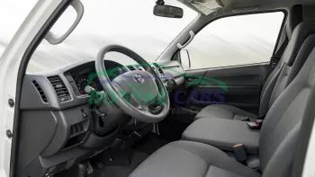 Toyota Hiace Standard Roof 15 Seater 2.5l Diesel 2024 Model Year