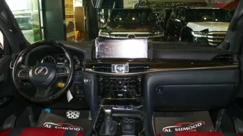 Lexus LX570 S 4WD 2020
