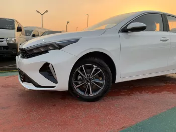 Kia K3 1.5L IVT Comfortable Edition 2024 Model Year White Color | Export Price