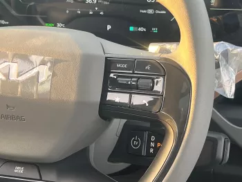 KIA EV5 530KM RANGE ELECTRIC 2024 MODEL YEAR WHITE COLOR EXTERIOR
