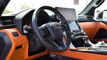 Lexus LX 600 V6 2022 4WD