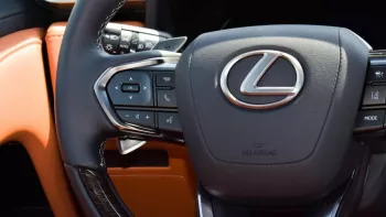 Lexus LX 600 V6 2022 4WD