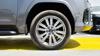 Lexus LX 600 V6 2022 4WD