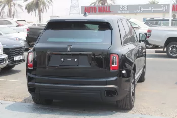 ROLLS ROYCE CULLINAN 2024 MODEL YEAR BLACK COLOR EXTERIOR WHITE INTERIOR
