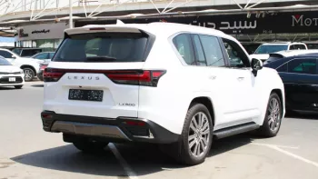 Lexus LX 600 3.5L Vip 2022 4WD Specs GCC