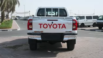 Toyota Hilux 2.4L Diesel D/CAB 2023 Model Year White Color Exterior