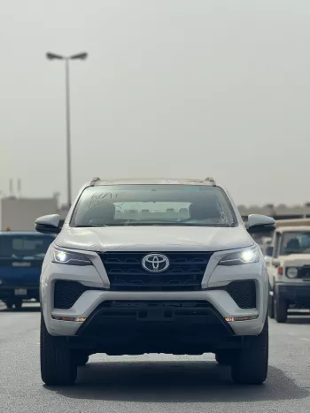 TOYOTA FORTUNER 2.7L PETROL ACTIVE 2024 MODEL YEAR