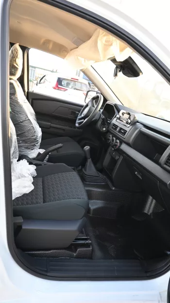 MITSUBISHI L200 2.4L PETROL D/CAB 4X2 MT 2024 MODEL