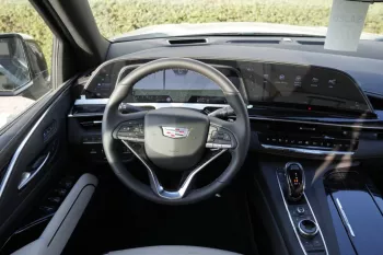 Cadillac Escalade Sport edition 600 2022 7 Seats