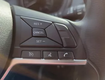 Nissan Kicks 1.6L FWD 2024 Model Year Gray Color Exterior